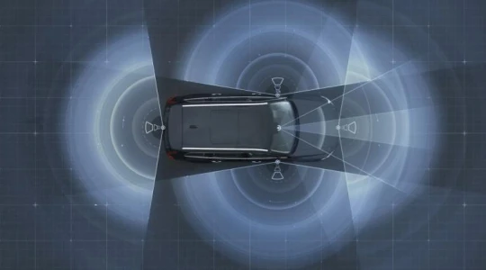 Tesla chce wprowadzić FSD w całej UE. Polska nie przeprowadziła ani jednego testu