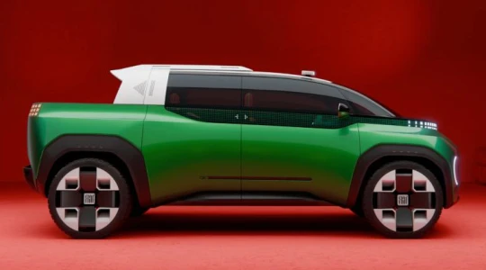 Fiat Multiplay zmienia się w pick-upa. Ma 4,45 m i nawiązuje do Multipli