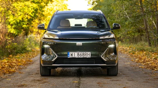 Geely Starray EM-i redefiniuje pojęcie komfortu i bezpieczeństwa. Jak technologia, wspierająca kierowcę sprawuje się w praktyce?